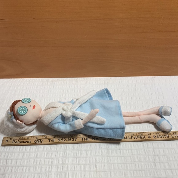 Spa Girl Decor Doll - Pamper Party Gift Basket Decor - Picture 3 of 11